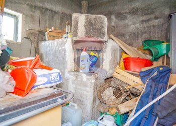 Dispensa di stoccaggio - Casa indipendente via reggio
 
10/12, Paterno - foto 15