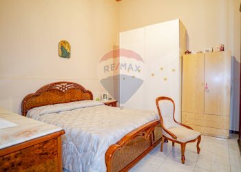 Camera / camera da letto - Casa indipendente via reggio
 
10/12, Paterno - foto 24