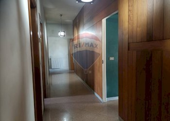 Hall / corridoio - Attico Via Antonio Gramsci
 
4, Gravina di Catania - foto 17