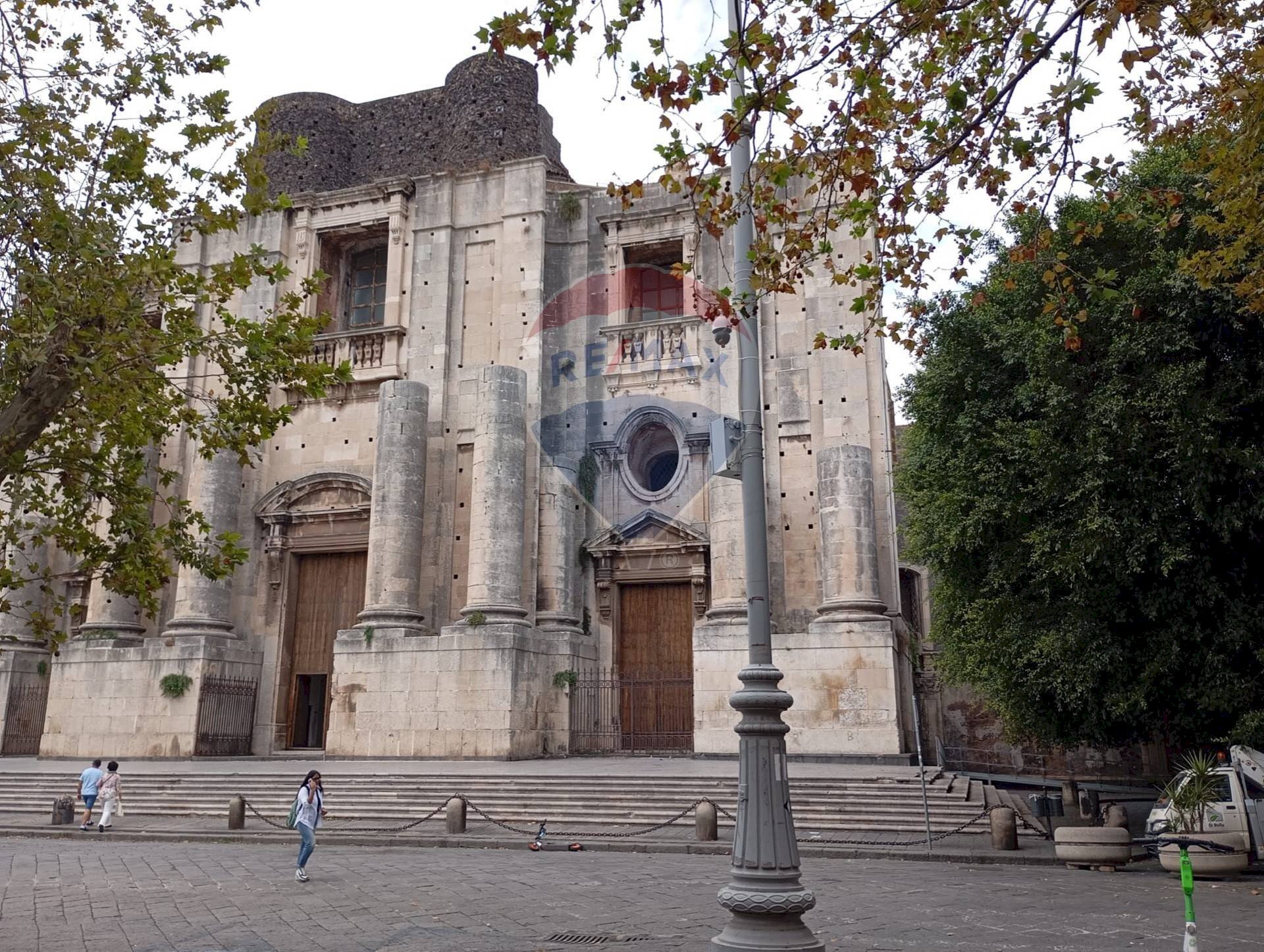 Edificio all\'aperto - Casa indipendente Via Idria
 
7/9, Catania - foto 3