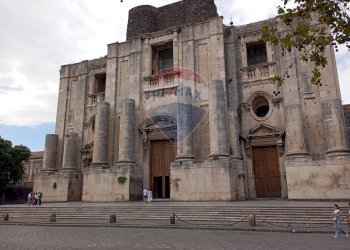 Edificio all\'aperto - Casa indipendente Via Idria
 
7/9, Catania - foto 4