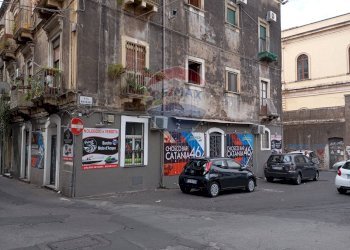Edificio all\'aperto - Casa indipendente Via Idria
 
7/9, Catania - foto 12