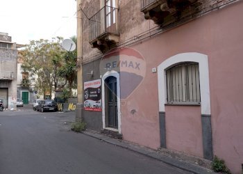 Edificio all\'aperto - Casa indipendente Via Idria
 
7/9, Catania - foto 17