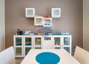 Sala da pranzo - Appartamento via Galileo Galilei
 
7, Caltagirone - foto 22