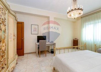 Camera / camera da letto - Appartamento via Galileo Galilei
 
7, Caltagirone - foto 29