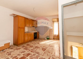 Cucina - Casa indipendente Via Neve
 
97, Caltagirone - foto 1