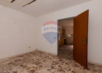 Stanza vuota - Casa indipendente Via Neve
 
97, Caltagirone - foto 8