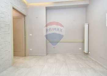 Stanza vuota - Quadrilocale Via Nuovalucello
 
9, Catania - foto 5