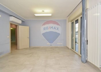 Stanza vuota - Quadrilocale Via Nuovalucello
 
9, Catania - foto 8