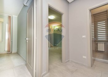 Hall / corridoio - Quadrilocale Via Nuovalucello
 
9, Catania - foto 12