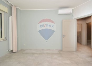 Stanza vuota - Quadrilocale Via Nuovalucello
 
9, Catania - foto 14