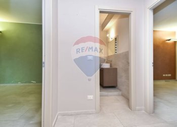 Hall / corridoio - Quadrilocale Via Nuovalucello
 
9, Catania - foto 17