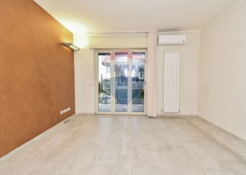 Stanza vuota - Quadrilocale Via Nuovalucello
 
9, Catania - foto 27