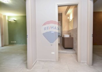 Hall / corridoio - Quadrilocale Via Nuovalucello
 
9, Catania - foto 35