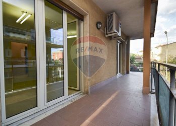 Balcone - Quadrilocale Via Nuovalucello
 
9, Catania - foto 41