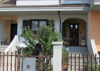 Villa a Schiera via Utin, 22/c, Borgo San Dalmazzo - foto 1