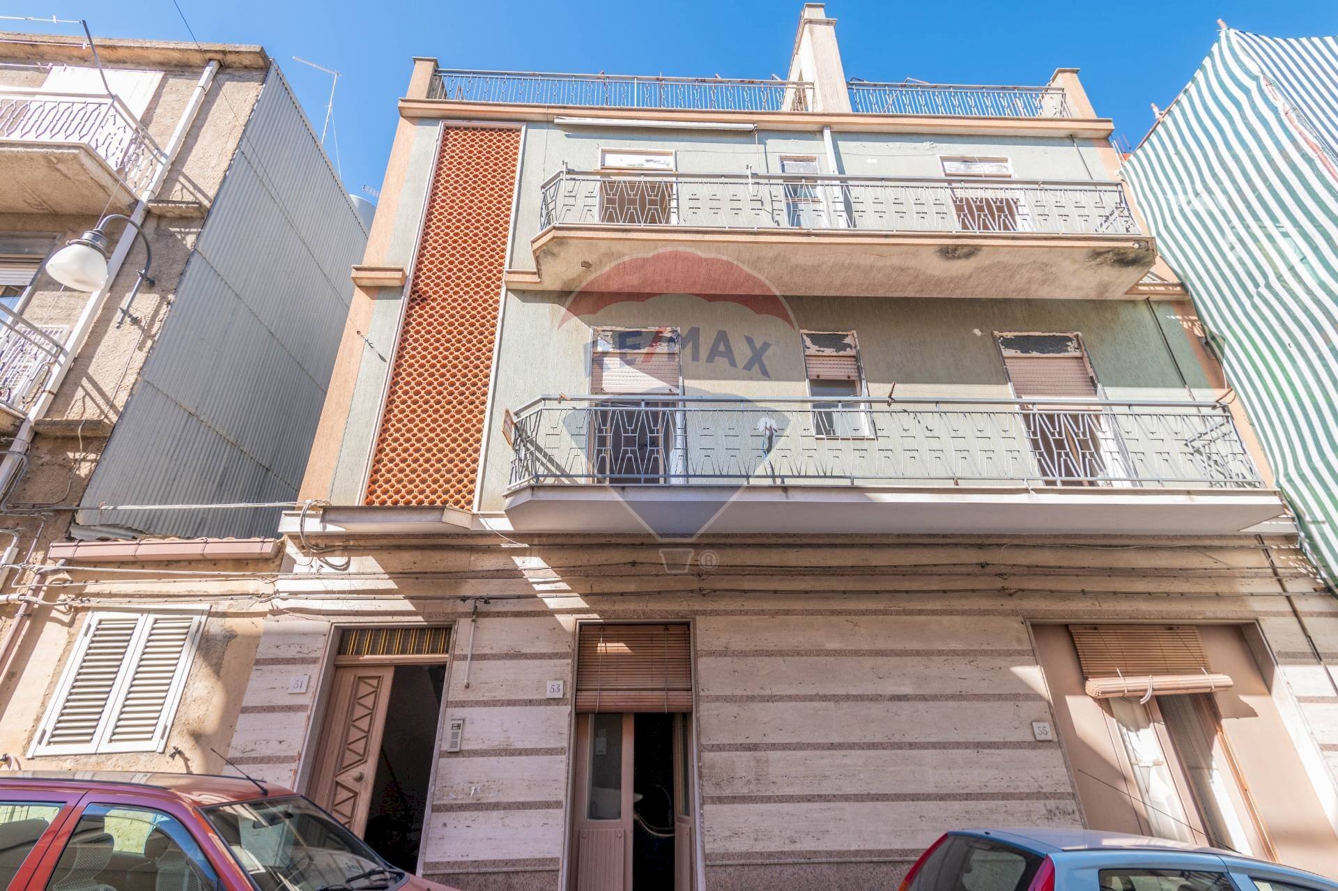 Edificio all\'aperto - Casa semi indipendente via palestro
 
51, Grammichele - foto 1