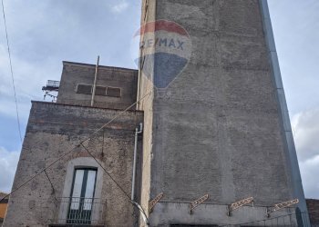 Edificio all\'aperto - Stabile - Palazzo via Regina Margherita
5/7, Randazzo - foto 26