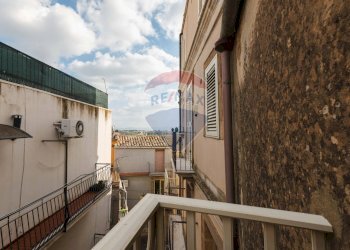 Balcone - Casa indipendente Via La Mendola
 
26, Caltagirone - foto 14