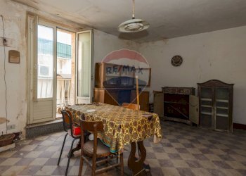 Sala da pranzo - Casa indipendente Via La Mendola
 
26, Caltagirone - foto 15