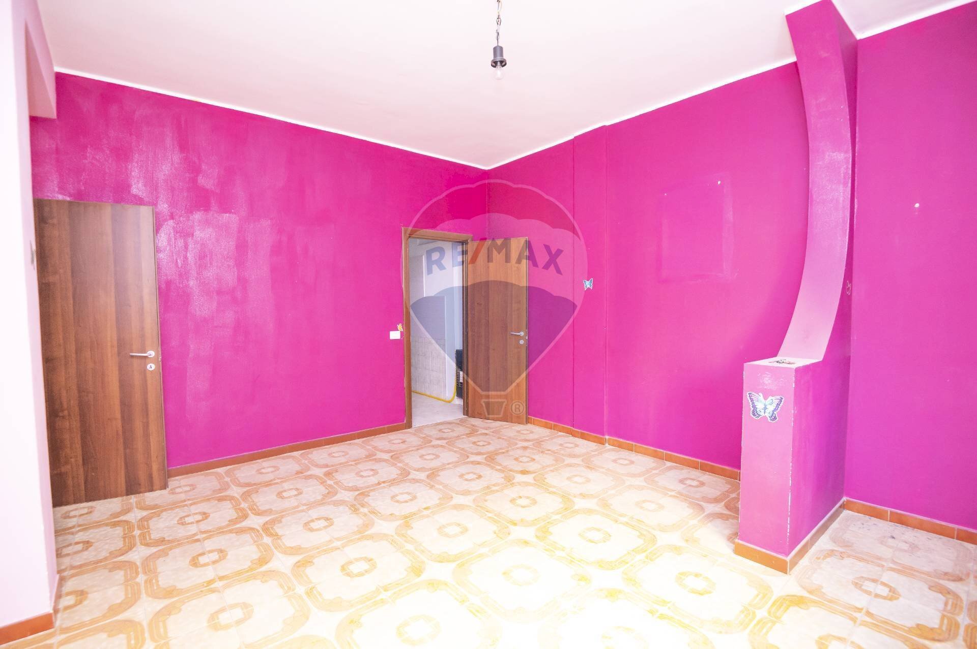 Stanza vuota - Appartamento Viale Autonomia
 
85, Caltagirone - foto 2