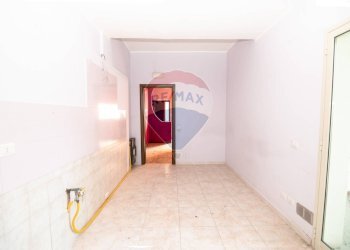 Stanza vuota - Appartamento Viale Autonomia
 
85, Caltagirone - foto 9