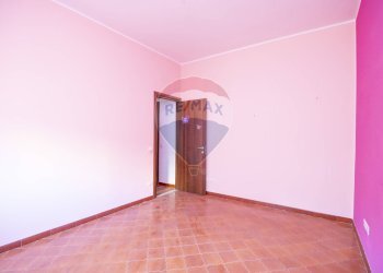 Stanza vuota - Appartamento Viale Autonomia
 
85, Caltagirone - foto 19