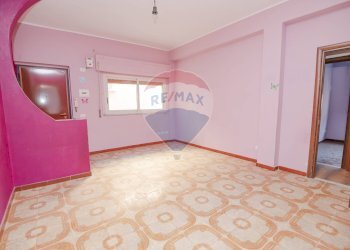 Stanza vuota - Appartamento Viale Autonomia
 
85, Caltagirone - foto 24