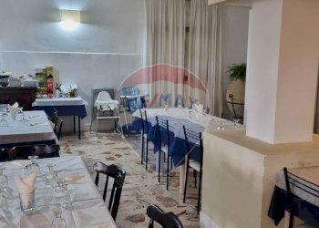 Sala da pranzo - Locale Commerciale CONTRADA COZZO FILONERO
 
SNC, Augusta - foto 12