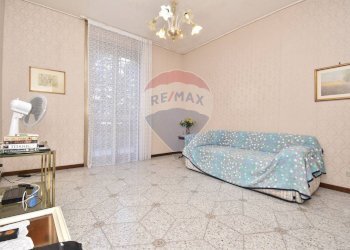 Soggiorno - Quadrilocale Viale Castagnola
 
16, Catania - foto 5