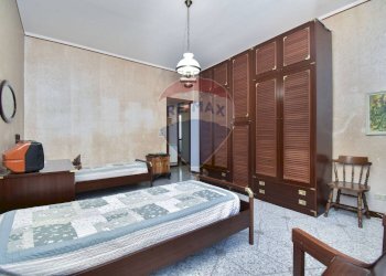 Camera / camera da letto - Quadrilocale Viale Castagnola
 
16, Catania - foto 18