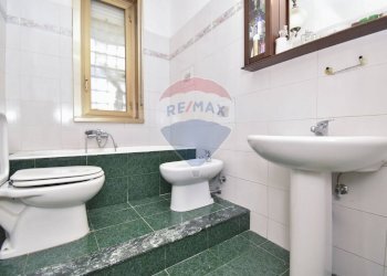 Bagno - Quadrilocale Viale Castagnola
 
16, Catania - foto 19