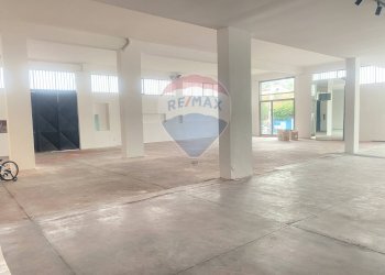 Parcheggio - Locale Commerciale via delle Olimpiadi
 
18, Catania - foto 13