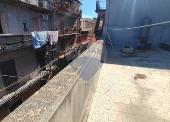 Terrazza - Casa indipendente via De Luca Giulia
 
54, Paterno - foto 4