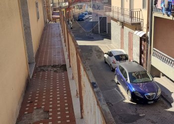 Balcone - Casa indipendente via De Luca Giulia
 
54, Paterno - foto 11