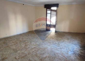 Stanza vuota - Casa indipendente via De Luca Giulia
 
54, Paterno - foto 17