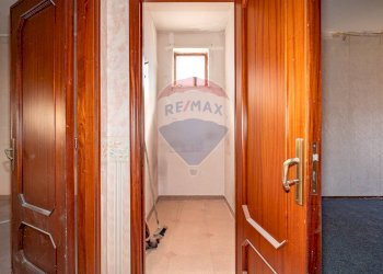 Hall / corridoio - Appartamento Via Libertà
 
44, Aci Catena - foto 32