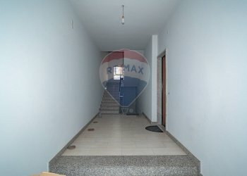 Hall / corridoio - Appartamento Via Libertà
 
44, Aci Catena - foto 38