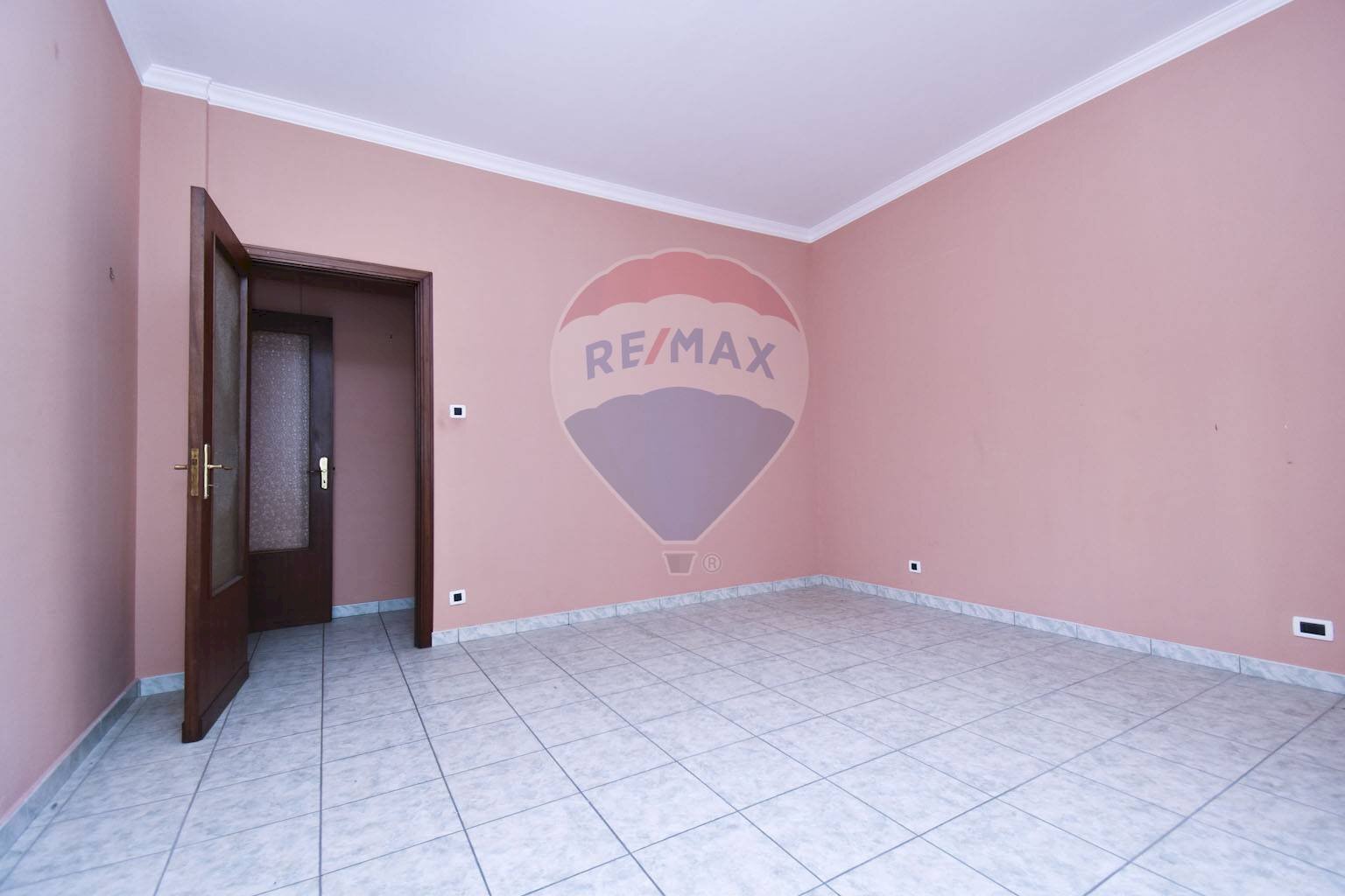 Stanza vuota - Four-room apartment Via Francesco Crispi
125, Catania - photo 3