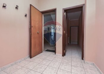 Hall / corridoio - Quadrilocale Via Francesco Crispi
 
125, Catania - foto 31