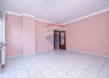 Stanza vuota - Quadrilocale Via Francesco Crispi
 
125, Catania - foto 10