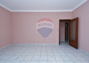 Stanza vuota - Quadrilocale Via Francesco Crispi
 
125, Catania - foto 19