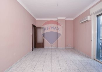 Stanza vuota - Quadrilocale Via Francesco Crispi
 
125, Catania - foto 21