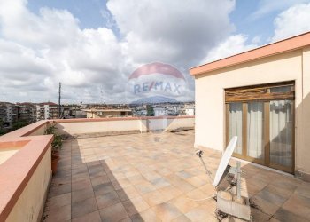 Terrazza - Quadrilocale Via Riccardo Quartararo
 
10, Catania - foto 31