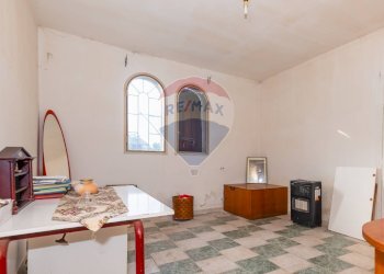 Camera / camera da letto - Villa Via Madonna del Piano
 
110, Grammichele - foto 15