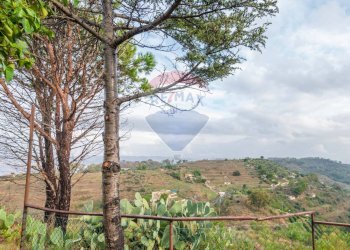 Vista delle montagne - Villa Via Madonna del Piano
 
110, Grammichele - foto 24