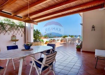 Terrazza - Villa Contrada Agnone Baia del Riccio
 
s.n.c., Augusta - foto 2