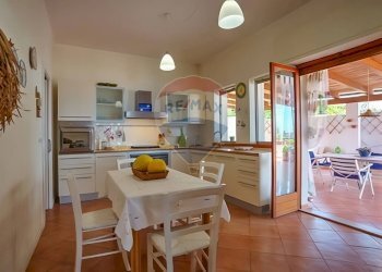 Cucina - Villa Contrada Agnone Baia del Riccio
 
s.n.c., Augusta - foto 4