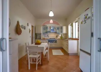 Cucina - Villa Contrada Agnone Baia del Riccio
 
s.n.c., Augusta - foto 16
