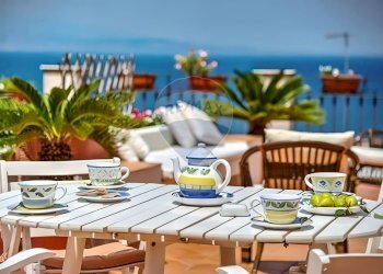 Terrazza - Villa Contrada Agnone Baia del Riccio
 
s.n.c., Augusta - foto 17